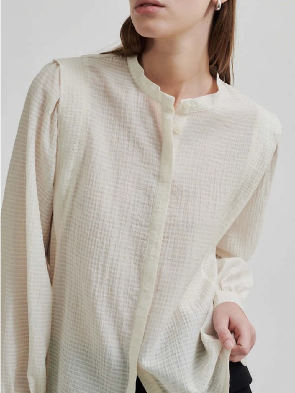 Second Female Provence Shirt in Brazilian Sand, size Large